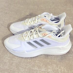 ADIDAS AlphaEdge Plus.        New in Box